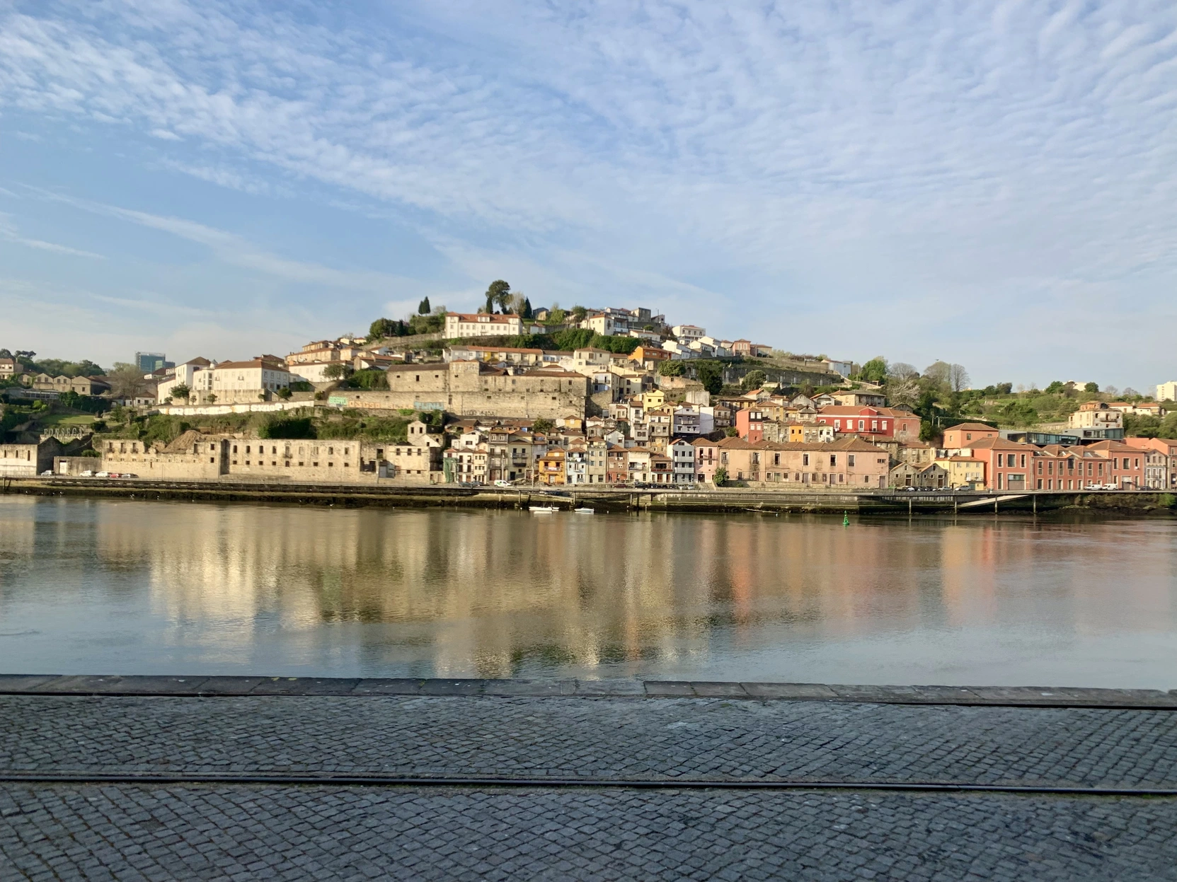 <p>Alfandega 外</p>
