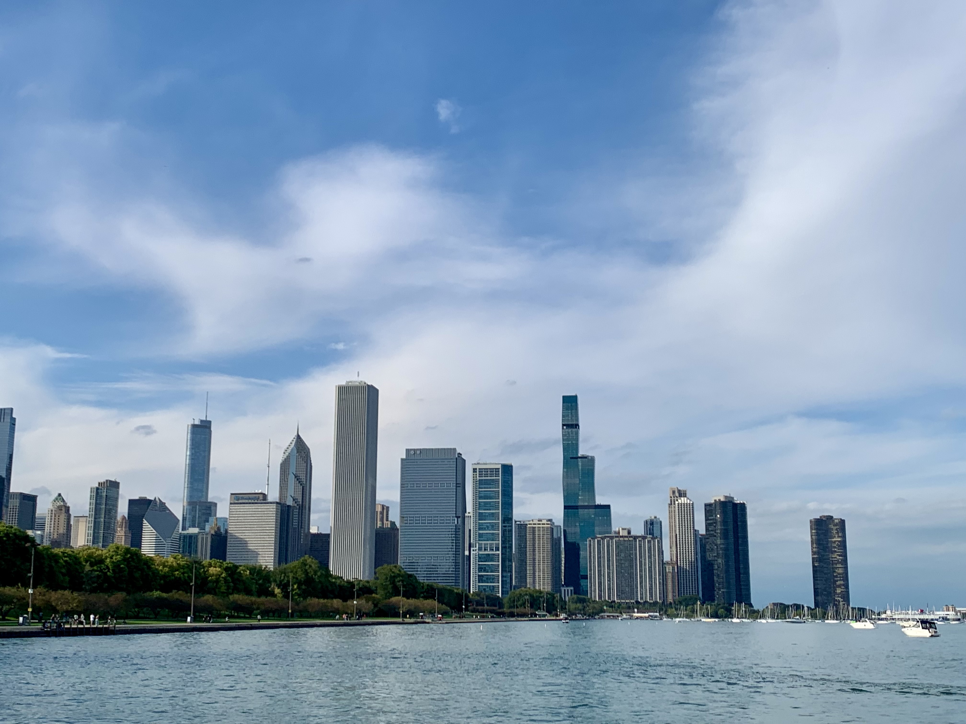 湖边给芝加哥照个 skyline