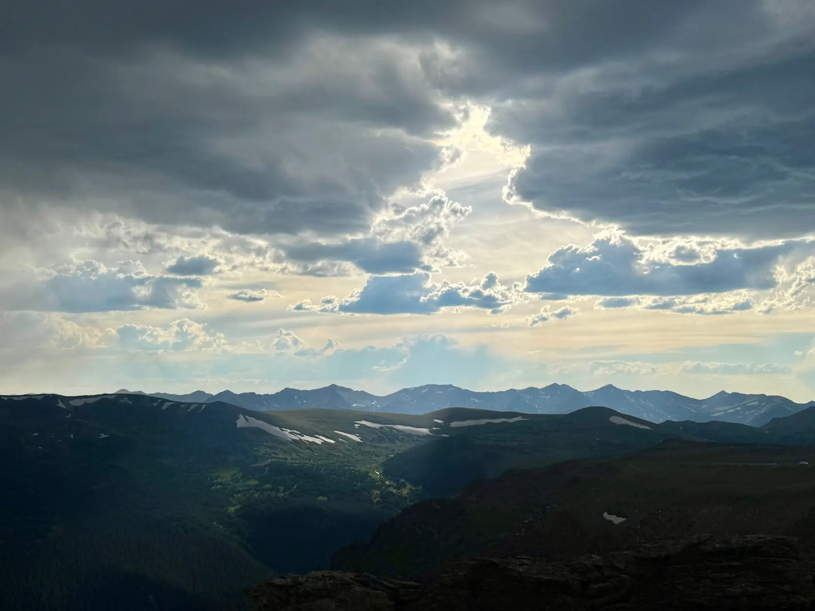 <p>天然聚光灯</p>
